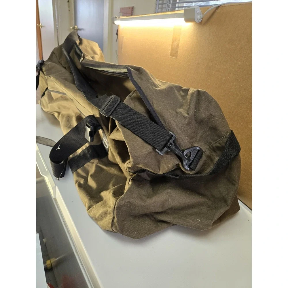 Vtg Totes Sport Duffle Bag XL Green Canvas 40x16x14